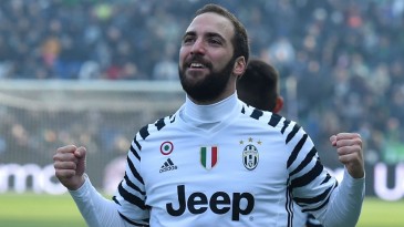Higuaín marca pela sexta rodada seguida, e Juventus segue tranquila na Serie A