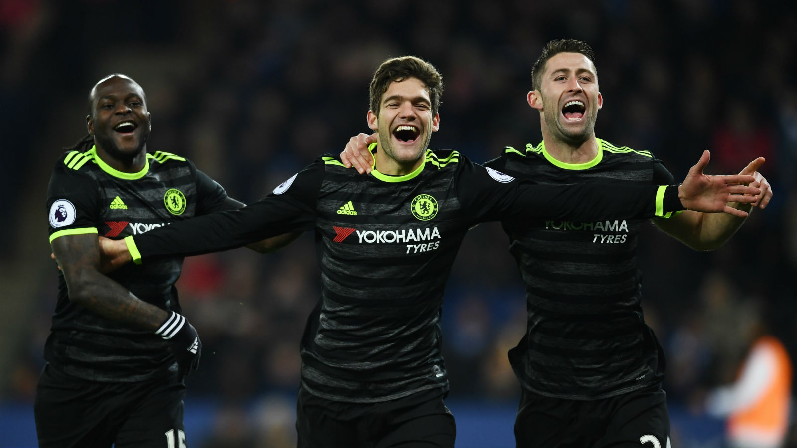 Sem Diego Costa, Marcos Alonso assumiu o papel de artilheiro e resolveu para o Chelsea
