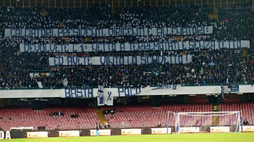 Torcida do Napoli pede doação a vítimas de terremoto na Itália: “Terão ganhado o scudetto”