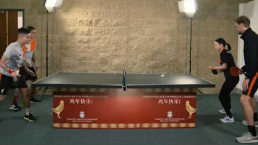 Klopp apelou para ganhar um desafio de t&ecirc;nis de mesa contra Coutinho e Firmino