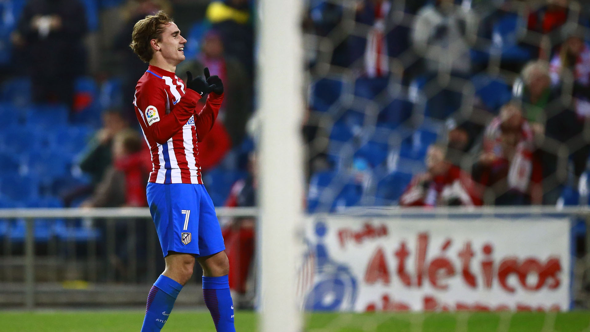 Griezmann diz que Simeone o melhorou, fala de futuro no Atl&eacute;tico e se sente espanhol