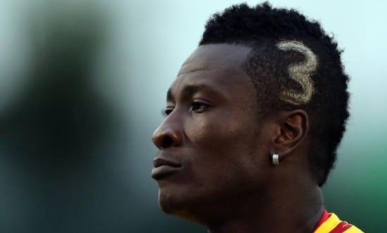 Asamoah Gyan e seu cabelo, por assim dizer, pol&ecirc;mico