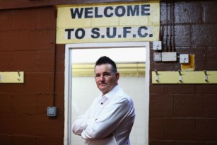 Classe: Arsenal doará £50 mil para o Sutton construir salas de aula aos seus garotos