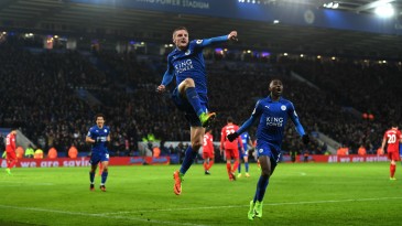 No primeiro jogo sem Ranieri, o Leicester lembrou que é o campeão e amassou o Liverpool