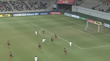 Na Liga dos Campeões da Ásia, golaço de Hulk deu a vitória e um recorde ao Shanghai SIPG