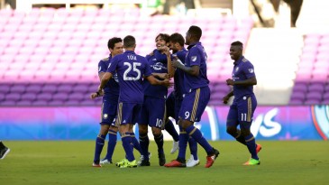 O primeiro gol do novo estádio do Orlando City só podia ser dele: Kaká