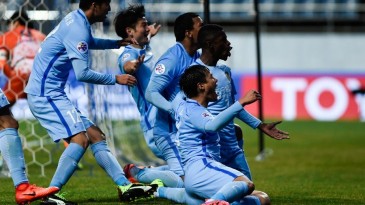 Ramires faz Jiangsu emplacar grande vitória nos acréscimos, e Guangzhou de Felipão faz 7 a 0