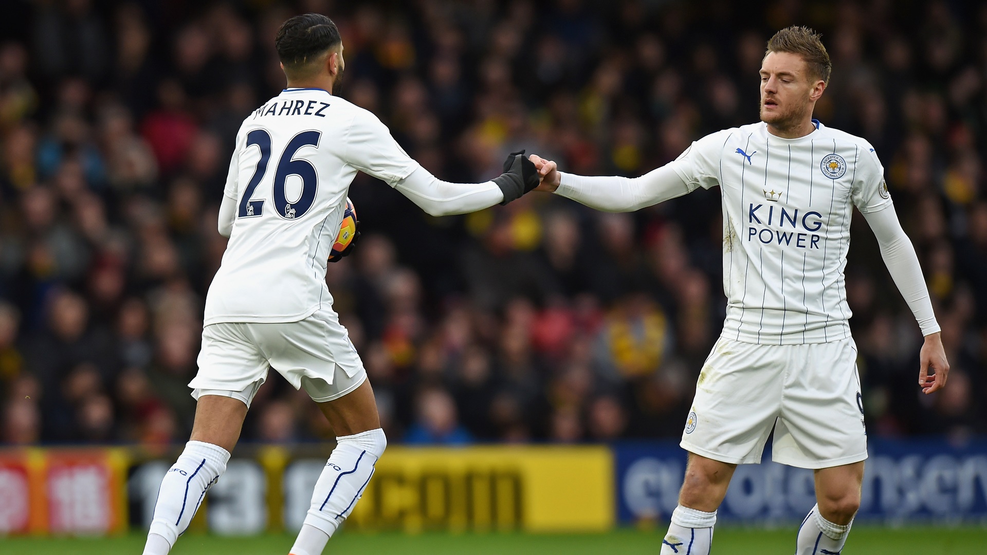 Leicester deveria colocar Vardy e Mahrez no banco? H&aacute; quem ache que sim