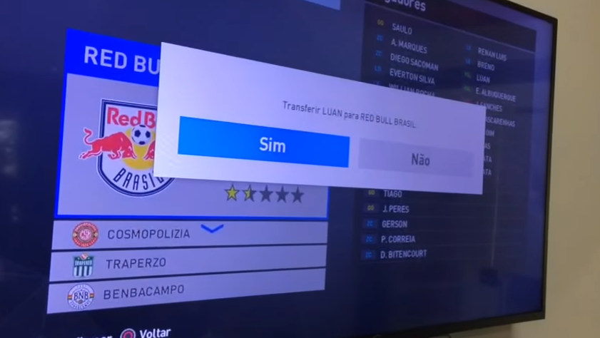 Red Bull Brasil simula transfer&ecirc;ncia no PES para anunciar Luan, aquele, como refor&ccedil;o