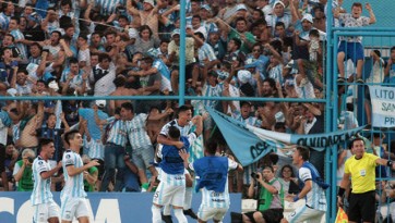 O Atlético Tucumán exalou paixão e vibração para seguir sua história na Libertadores