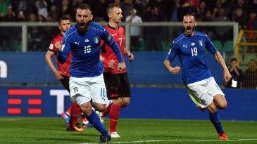 No dia dos 1000 jogos de Buffon, outro veterano mostrou valor na Itália: De Rossi