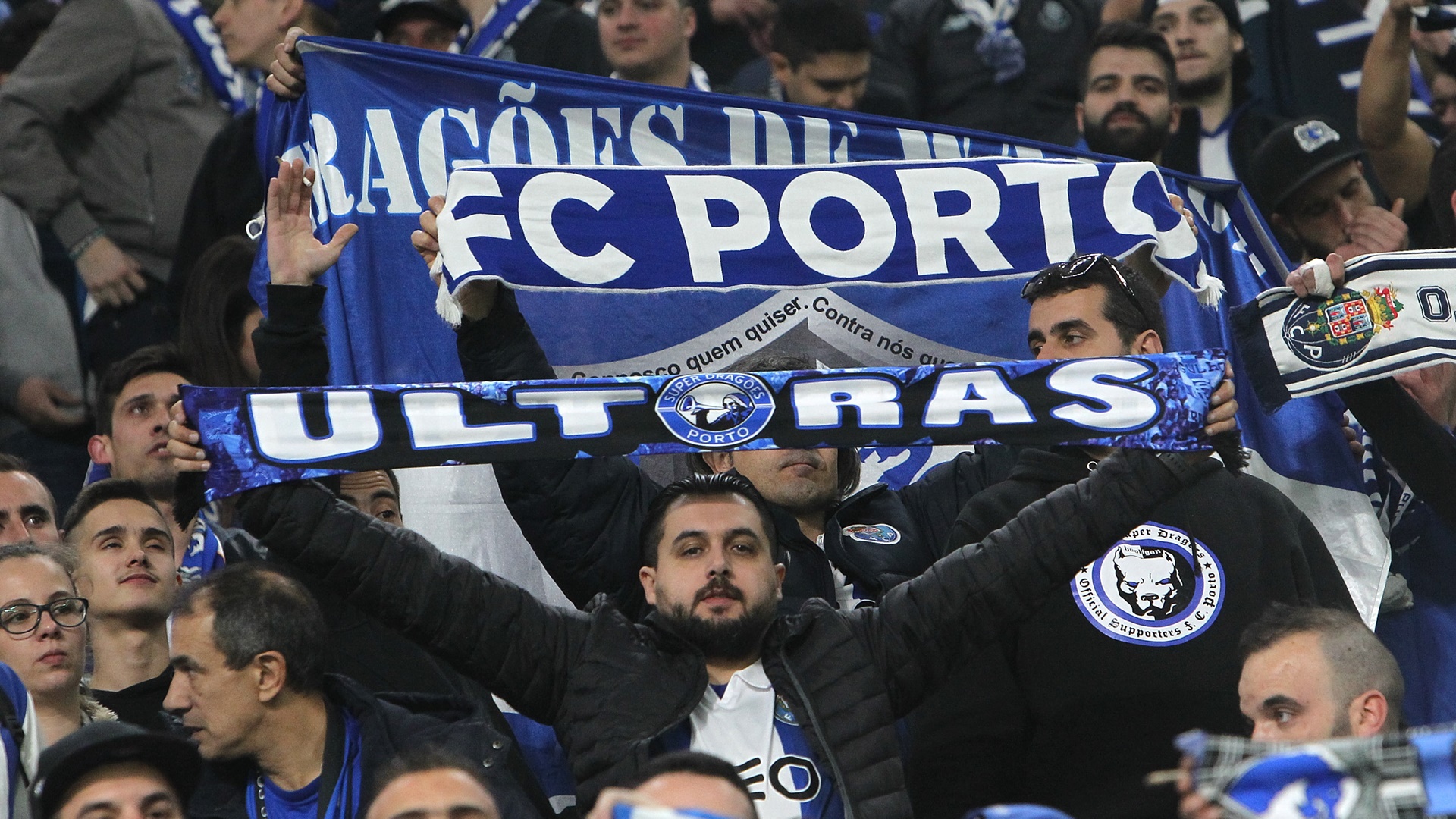 Mesmo com a queda do Porto, a torcida deu um show no Juventus Stadium com apoio e fair play