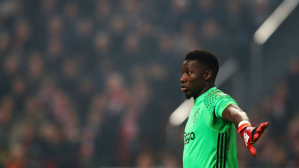 Excesso de confian&ccedil;a d&aacute; nisso: olha a bobagem que fez o goleiro do Ajax