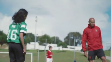 O Benfica deu uma baita lição ao colocar a educação acima de qualquer rivalidade