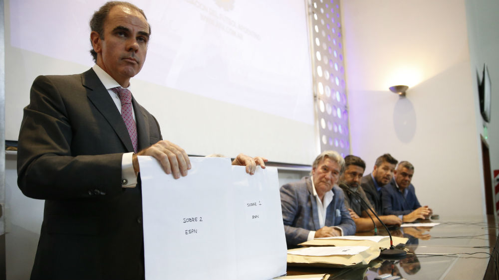 Fox e Turner compram direitos do Argentino (quase) pelo dobro do que pagava o governo