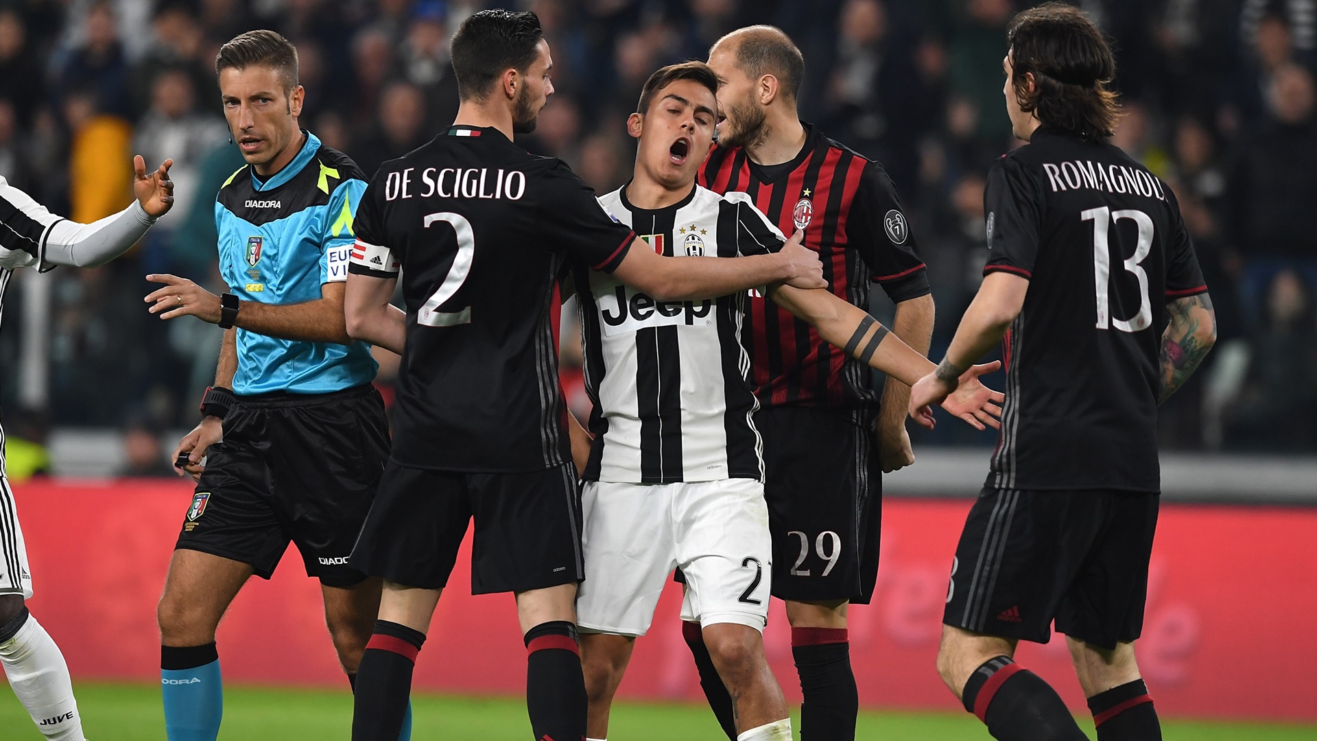 &Eacute; bacana ver o respeito e a considera&ccedil;&atilde;o entre Arrigo Sacchi e Paulo Dybala nesta entrevista