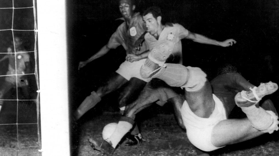 H&aacute; 60 anos, um dos maiores shows pela Sele&ccedil;&atilde;o: Os cinco gols de Evaristo contra a Col&ocirc;mbia
