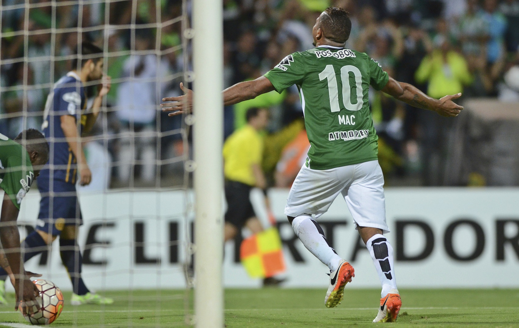 Atletico Nacional v Rosario Central - Copa Libertadores 2016