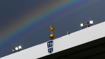 Wembley? Não ainda. Tottenham pode continuar em White Hart Lane na próxima temporada