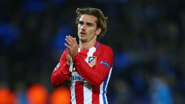 Fair Play: Griezmann desperdiça chance de gol para atendimento de adversário no chão