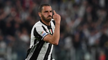 Bonucci marcou um verdadeiro gol de craque na goleada da Juventus