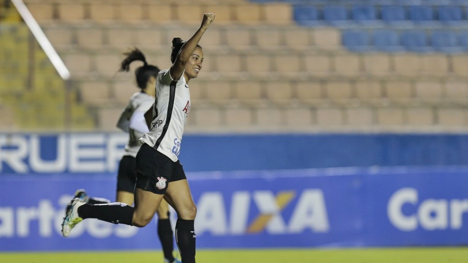 Returno do Brasileiro Feminino come&ccedil;a com fim de invencibilidade e forte concorr&ecirc;ncia
