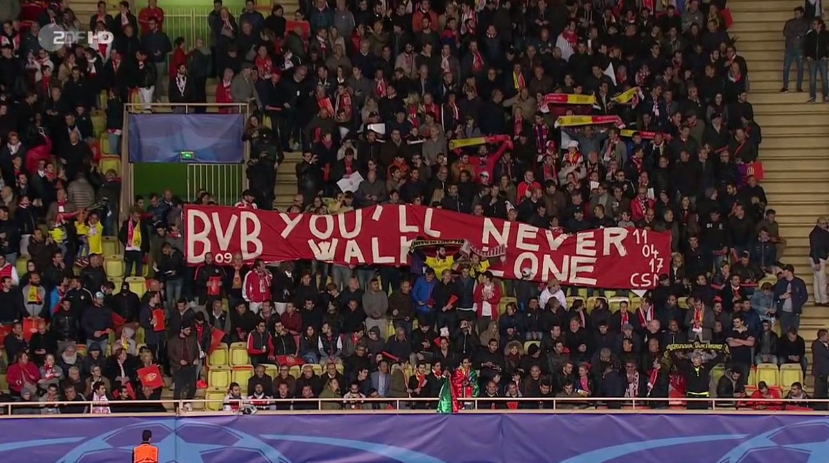 Ap&oacute;s atentado na Alemanha, Monaco homenageia Dortmund tocando &lsquo;You&rsquo;ll Never Walk Alone&rsquo;