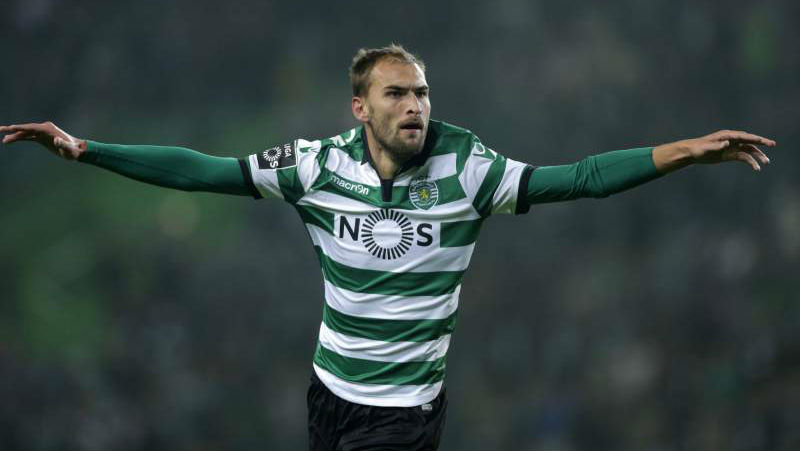 Artilheiro do Portugu&ecirc;s, Bas Dost marca metade dos gols do Sporting e cria depend&ecirc;ncia