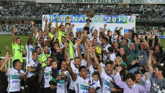 Coritiba retoma hegemonia no Paran&aacute; ao superar Atl&eacute;tico e busca tranquilidade no Brasileiro