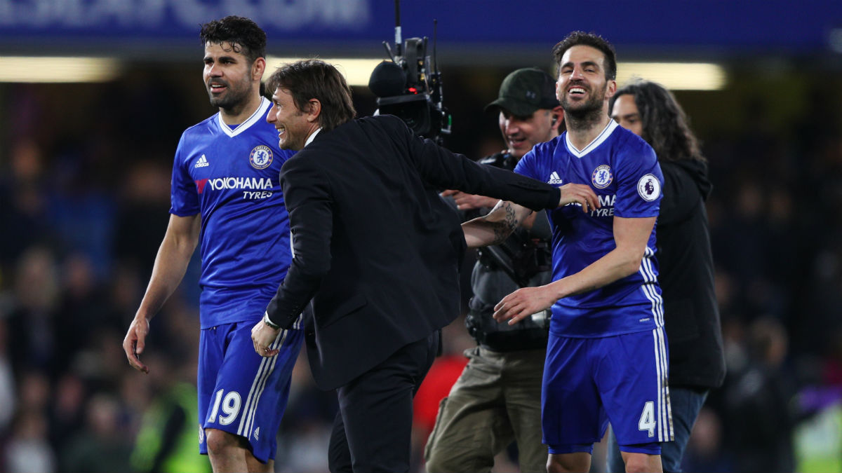 Orquestrado por F&agrave;bregas, Chelsea rebaixa o Boro e fica a uma vit&oacute;ria do t&iacute;tulo