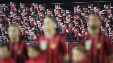 Velho time de Puskás, Honvéd reconquista o Campeonato Húngaro após 24 anos