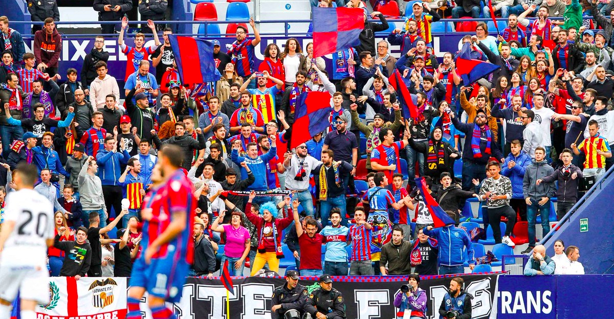 Um gesto de reciprocidade: Levante presenteia seus s&oacute;cios mais fi&eacute;is em 16/17 com carn&ecirc;s de temporada