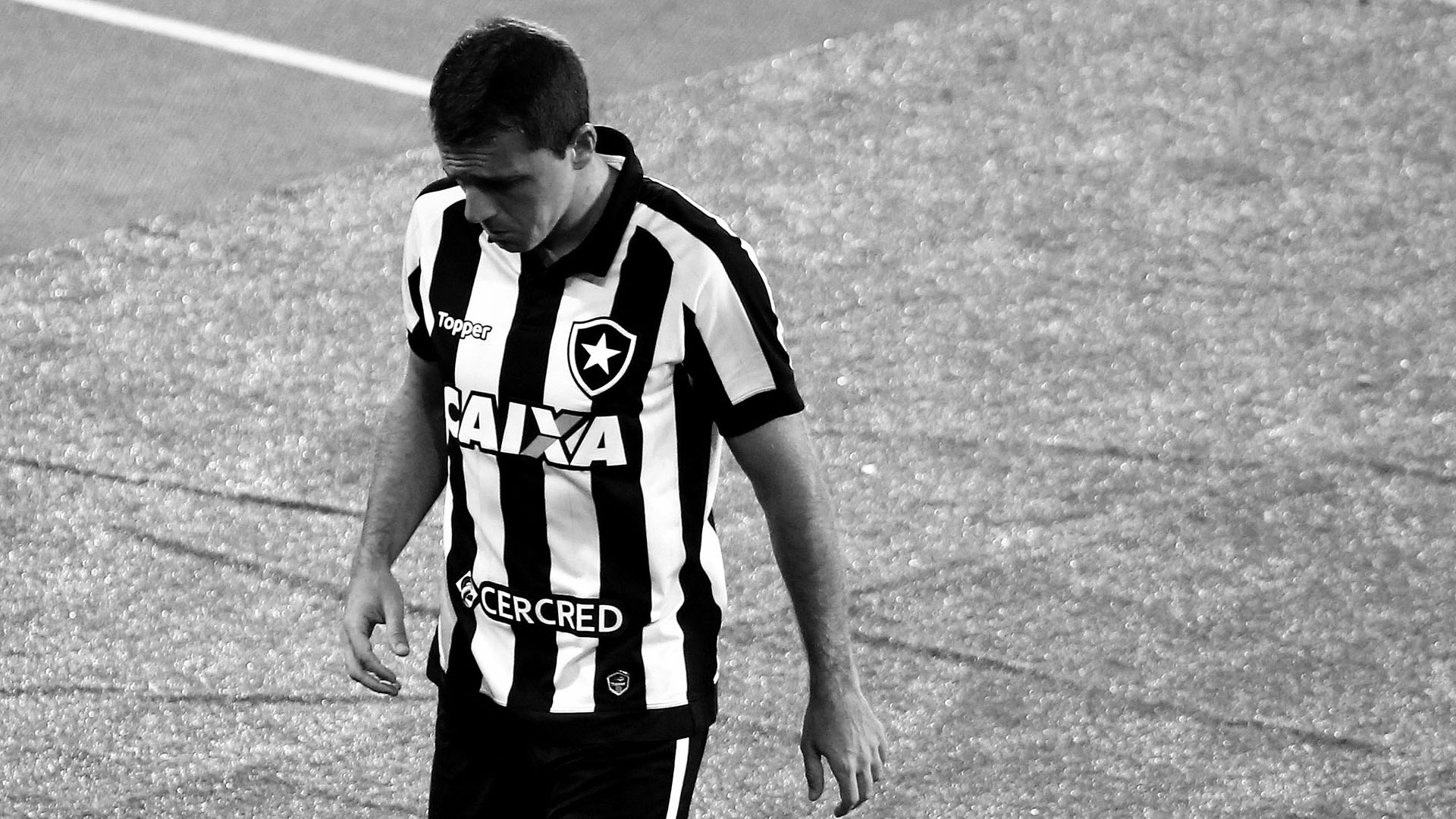 Walter Montillo deixa o campo pelo Botafogo pela &uacute;ltima vez (Foto: Satiro Sodr&eacute;/SSPress/Botafogo)