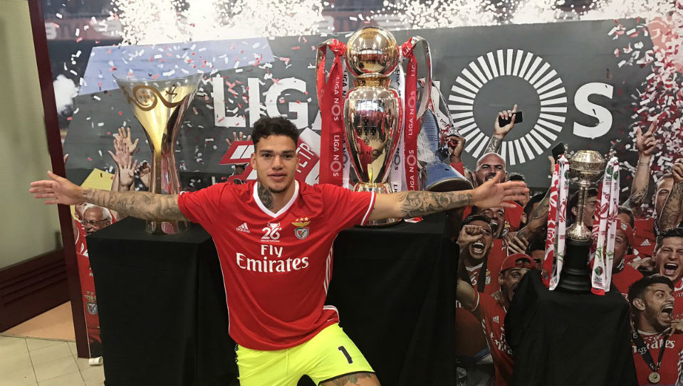 Ederson chega como uma pe&ccedil;a-chave ao City, mas com um n&iacute;vel de cobran&ccedil;a alt&iacute;ssimo