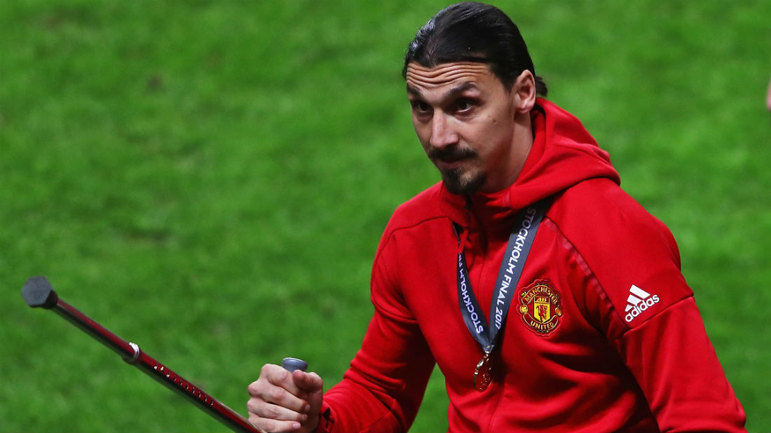 Ibrahimovic e mais nove rostos conhecidos da Premier League que est&atilde;o sem contrato