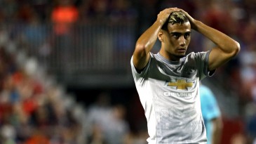 Andreas Pereira quer ser mais um garoto a ganhar espaço com Mourinho no United