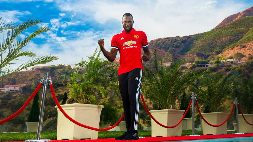 Melhores amigos: Pogba teve papel importante para Lukaku jogar no Manchester United