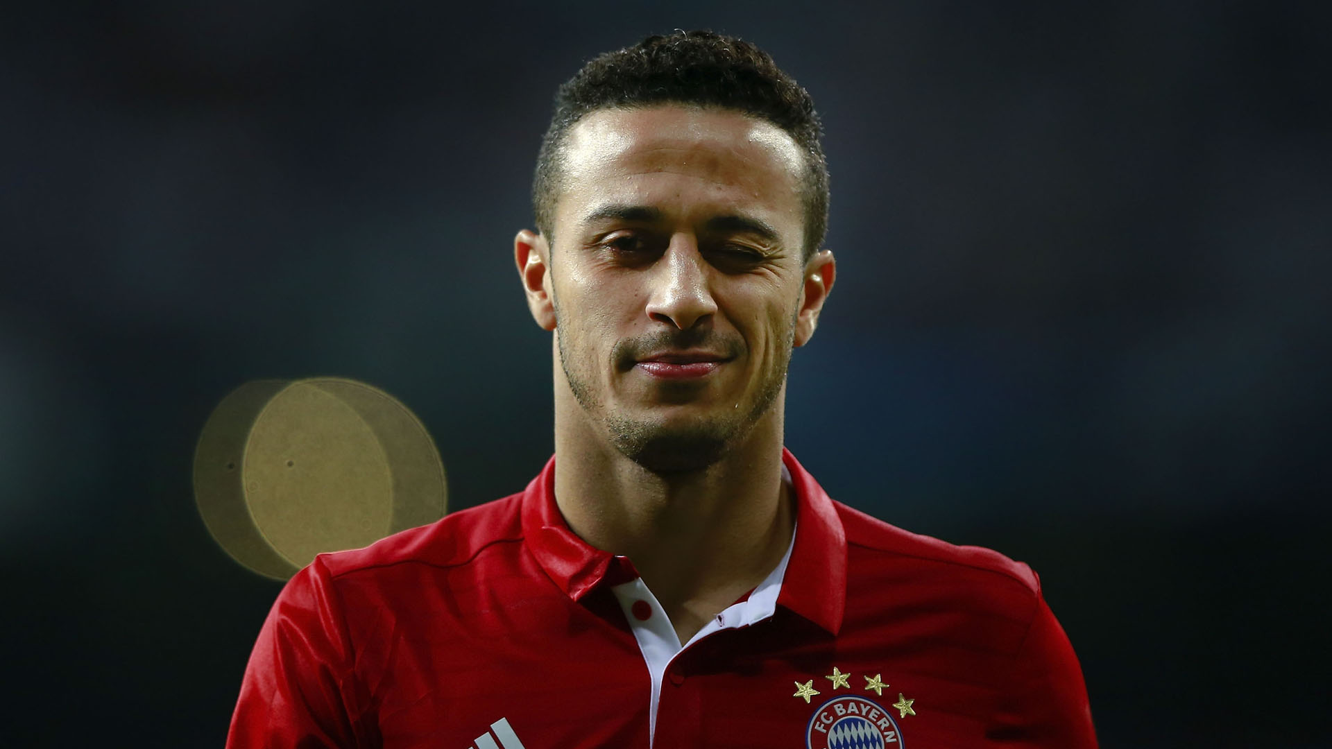 Thiago elogia contrata&ccedil;&otilde;es e diz: &ldquo;Bayern est&aacute; no n&iacute;vel de Real Madrid e Barcelona&rdquo;