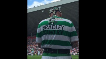 Sete mil torcedores do Celtic tomaram o estádio do Sunderland e homenagearam Bradley Lowery