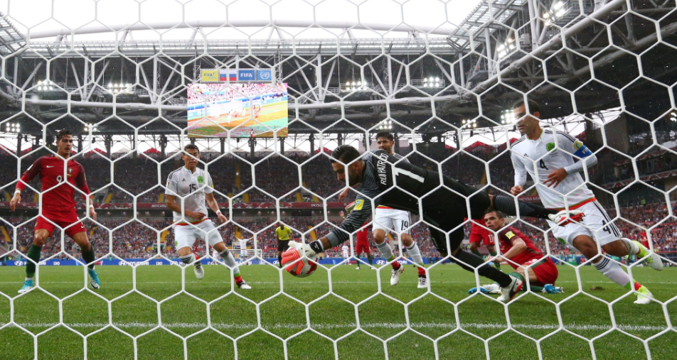 Portugal fica em 3&deg; ap&oacute;s um joga&ccedil;o, em (mais uma) exibi&ccedil;&atilde;o gigante de Rui Patr&iacute;cio e Ochoa