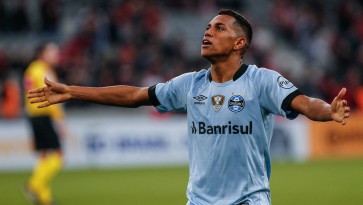 Cada vez mais maduro e confiante, Pedro Rocha oferece ainda mais gás ao embalado Grêmio