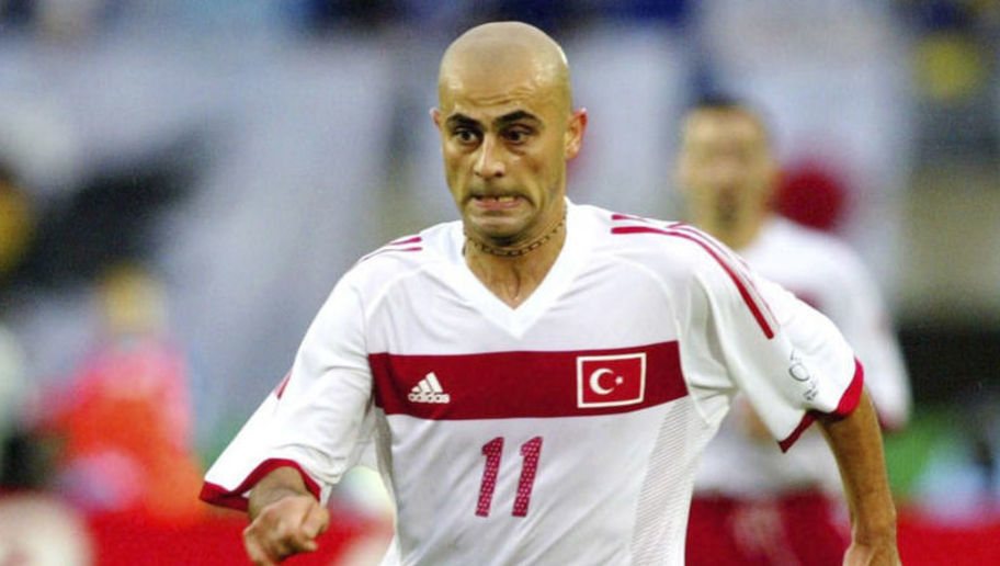 MIYAGI, JAPAN - JUNE 18: WM 2002 in JAPAN und KOREA, Miyagi; Match 55/ACHTELFINALE/JAPAN - TUERKEI (JPN - TUR) 0:1; Hasan SAS/TUR (Photo by Martin Rose/Bongarts/Getty Images)