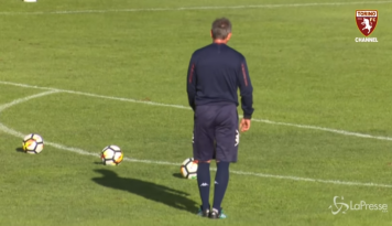 Mihajlovic foi “brincar” de bater faltas no treino do Torino e sua maestria segue intacta