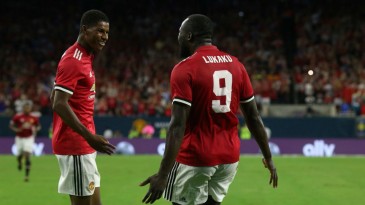 No dérbi em Houston, Rashford e Lukaku atormentaram o City, que viu Ederson falhar na estreia