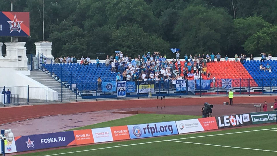 O Russ&atilde;o come&ccedil;ou com uma epopeia: Zenit atravessou o pa&iacute;s e, quase na China, venceu o SKA