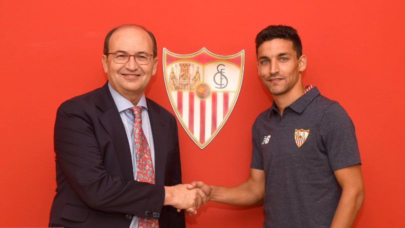 Jesus Navas volta ao Sevilla para ser o jogador que n&atilde;o conseguiu ser no Man City