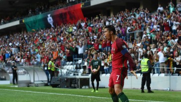 Quebrando recordes, Cristiano Ronaldo anotou um dos gols mais deslumbrantes de sua carreira