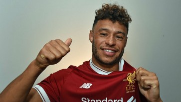 Oxlade-Chamberlain é boa notícia para o Liverpool, e não (apenas) pelo que pode fazer em campo