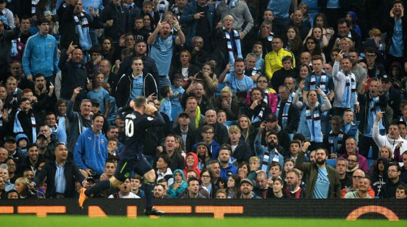 Rooney aproveitou o gol contra o City para ir &agrave; forra e tirar sarro dos velhos rivais