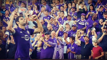 [Vídeo] Kaká marcou um golaço em goleada do Orlando City, que mantém esperanças de playoffs